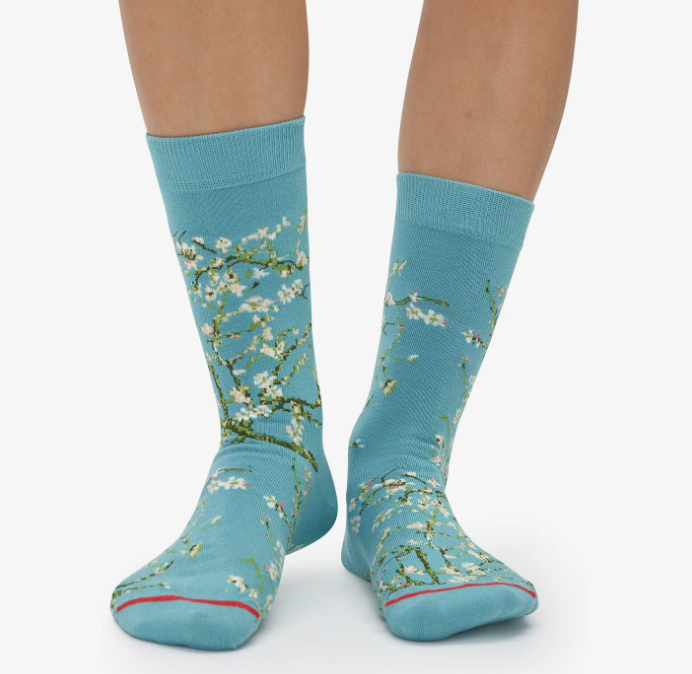 Vincent van Gogh - Blossoming almond branches x MuseARTa®
